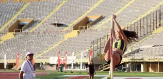 Türkiye Büyükler Atletizm Şampiyonası İzmir'de Başladı