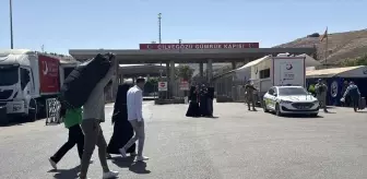 Suriyelilerin Kalıcı Dönüşleri Cilvegözü Sınır Kapısı'ndan Devam Ediyor