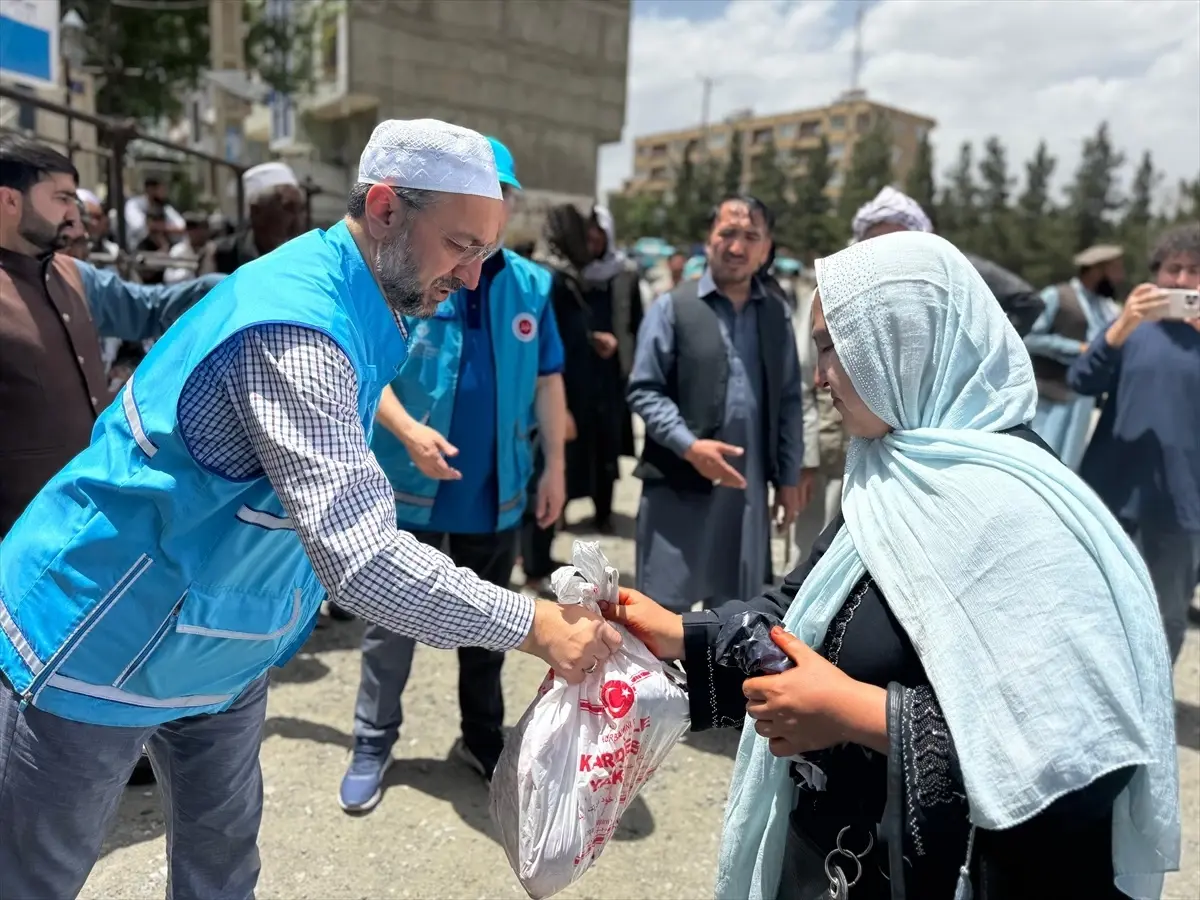 TDV, Afganistan'da 200 Bin İhtiyaç Sahibine Kurban Eti Dağıttı