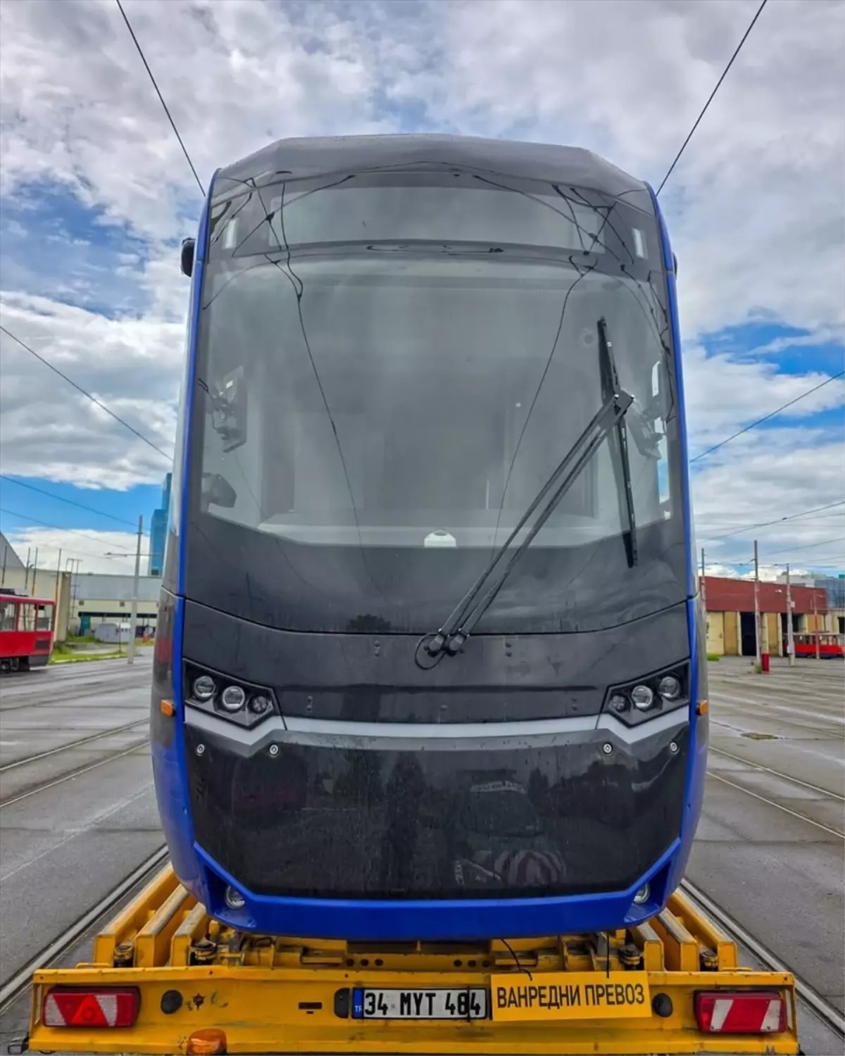 Bozankaya'nın Ürettiği İlk Tramvay Belgrad'a Ulaştı