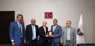 Roman Dernekleri Konfederasyonu Başkanı Fahrettin Savcı'dan Vali Uğur Turan'a Ziyaret