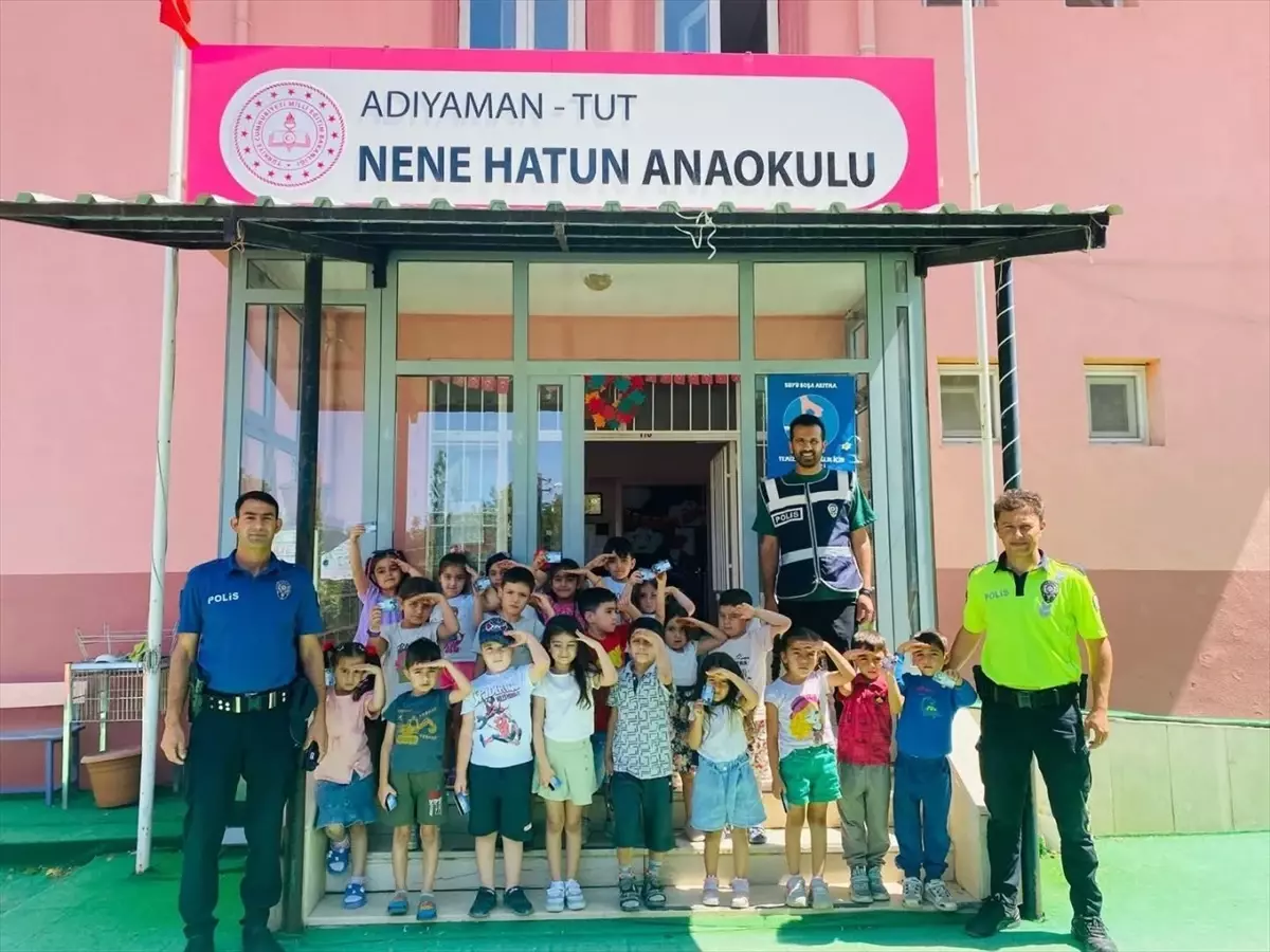 Tut'ta Öğrencilere Güvenlik ve Trafik Bilinci Eğitimi Verildi