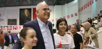 Voleybol Federasyonu Başkanı Üstündağ, Malatya'da Çocuklarla Buluştı