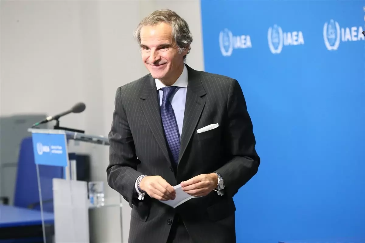 UAEA Başkanı Grossi: İran'ın Zenginleştirilmiş Uranyum Stoku Tehlikeli Düzeyde