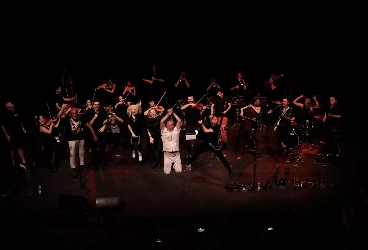 Musa Göçmen'in Senforock Orkestrası: Rock ve Senfonik Müzik Mükemmel Buluşması