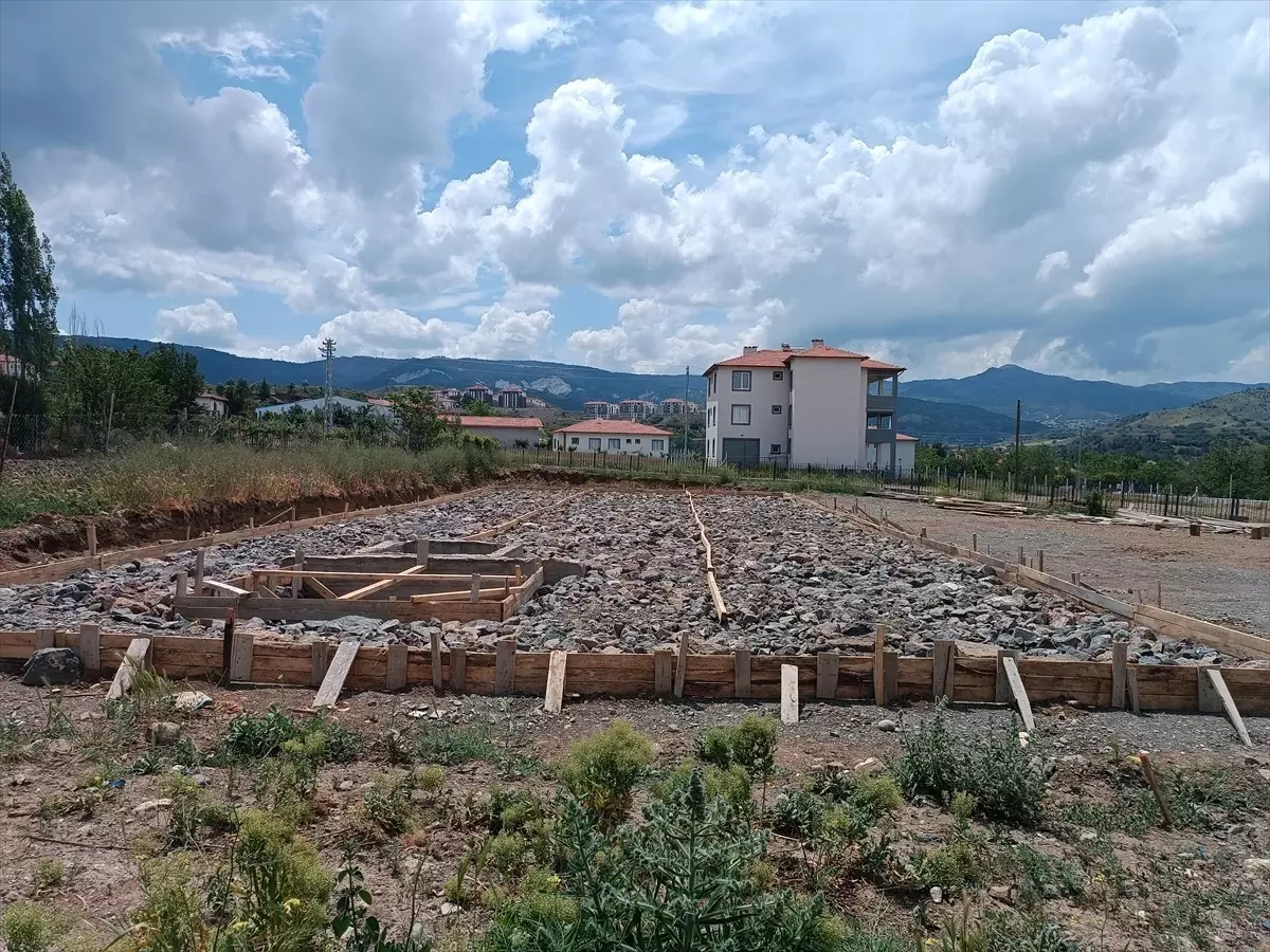 Çorum Uğurludağ'da Tohum Eleme Tesisi Temeli Atıldı