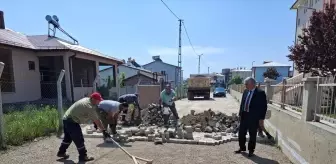 Ulaş'ta Kilit Parke Taşı Döşeme Çalışmaları Devam Ediyor