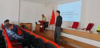 Sivas Ulaş'ta Servis Sürücüleri Bilgilendirildi