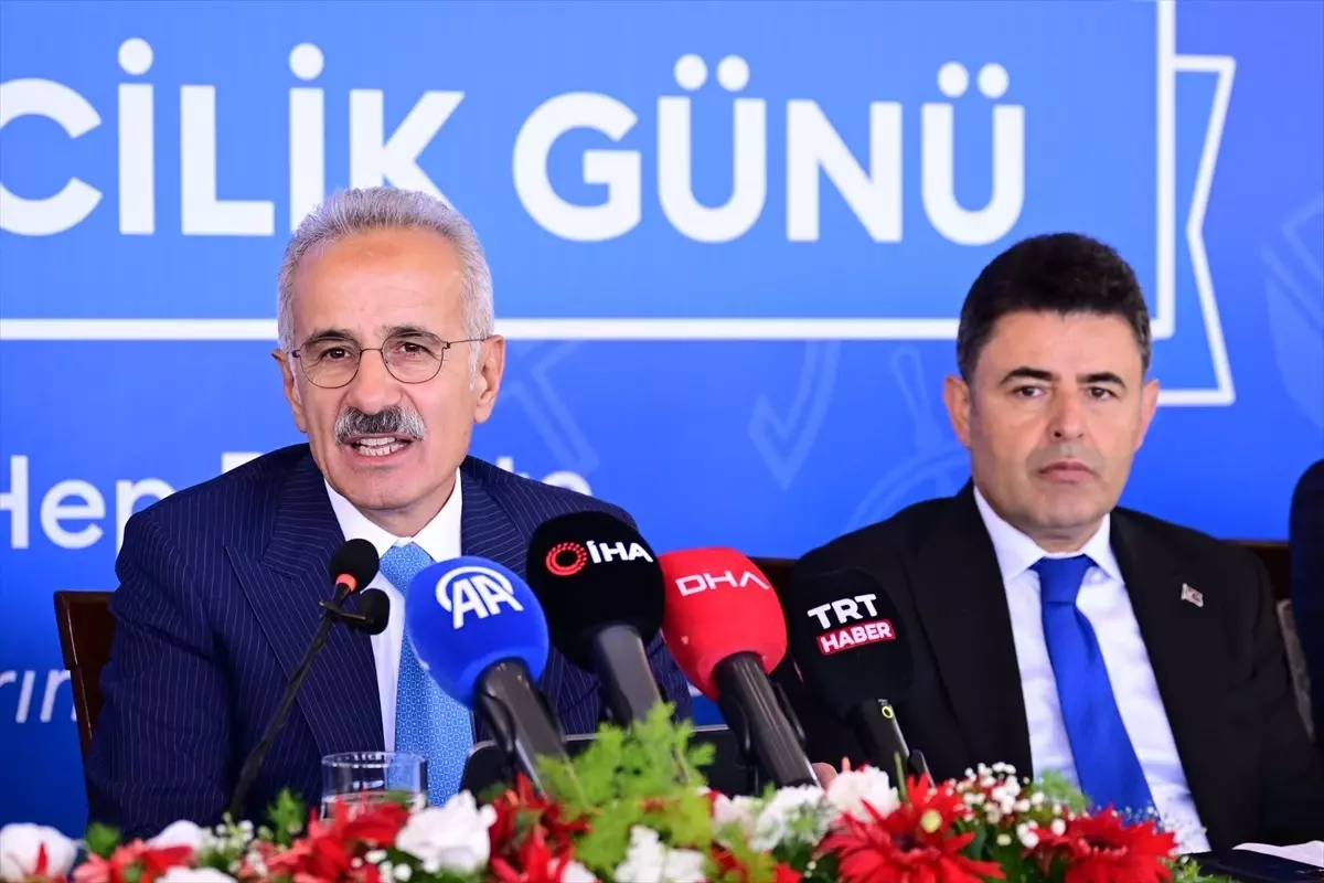 Ulaştırma ve Altyapı Bakanı Uraloğlu, Dünya Denizcilik Günü Kahvaltı Programı'nda konuştu Açıklaması