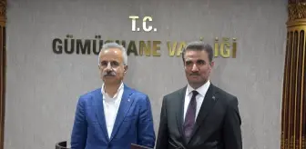 Ulaştırma ve Altyapı Bakanı Uraloğlu Gümüşhane'de ziyaretlerde bulundu