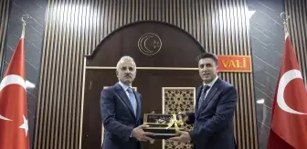 Ulaştırma ve Altyapı Bakanı Uraloğlu Tunceli'de