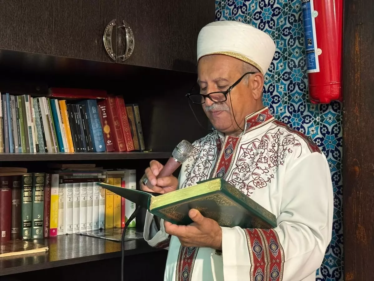 Camilerde Kuraklık ve Yangın İçin Dua