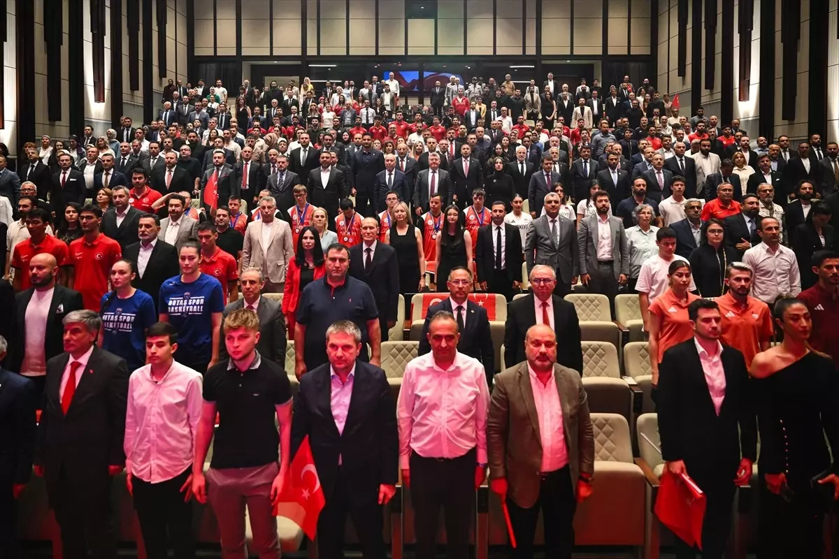 9. Sporun Devleri Buluşuyor Töreni Ankara'da Gerçekleşti