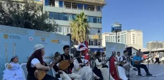 Kazakistan'ın Ulusal Dombra Günü İstanbul'da Kutlandı