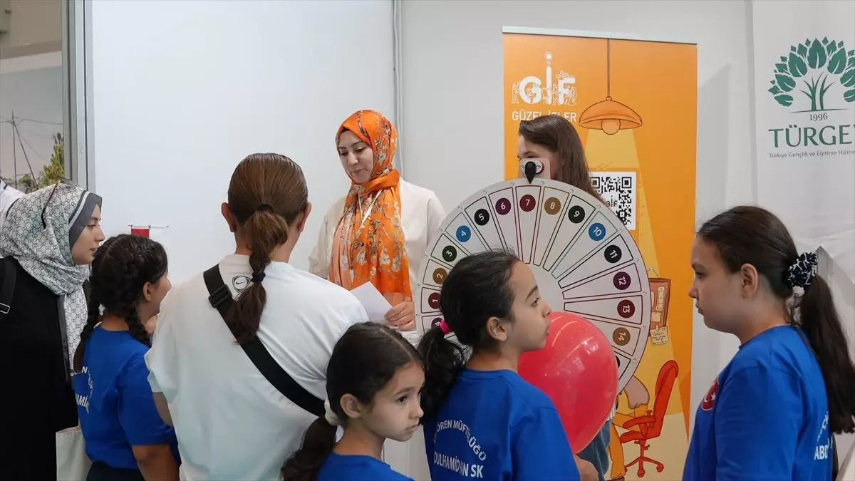 TÜRGEV, Uluslararası Aile Fuarı'nda Aile Kurumunu Güçlendirme Projelerini Tanıttı