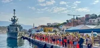 19. Uluslararası Meis Kaş Yüzme Yarışı'nda Türk ve Yunan Yüzücüler Öne Çıktı