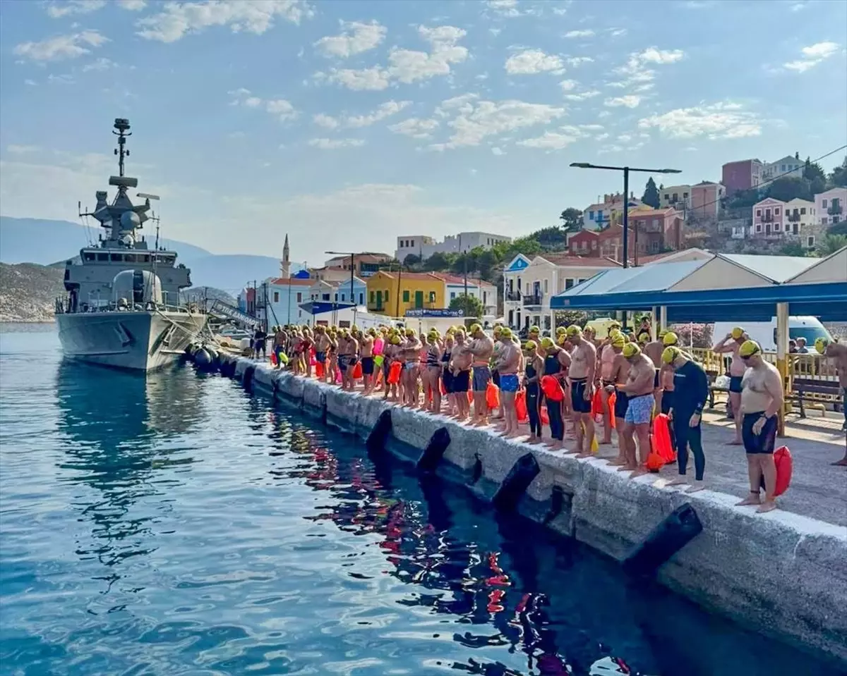 19. Uluslararası Meis Kaş Yüzme Yarışı'nda Türk ve Yunan Yüzücüler Öne Çıktı