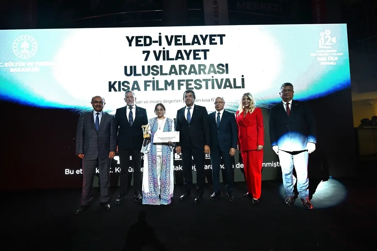 Uluslararası Yed-i Velayet 7 Vilayet Kısa Film Festivali'nde Ödüller Sahiplerini Buldu