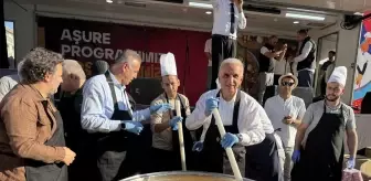 Ümraniye'de 20 bin kişiye aşure ikram edildi