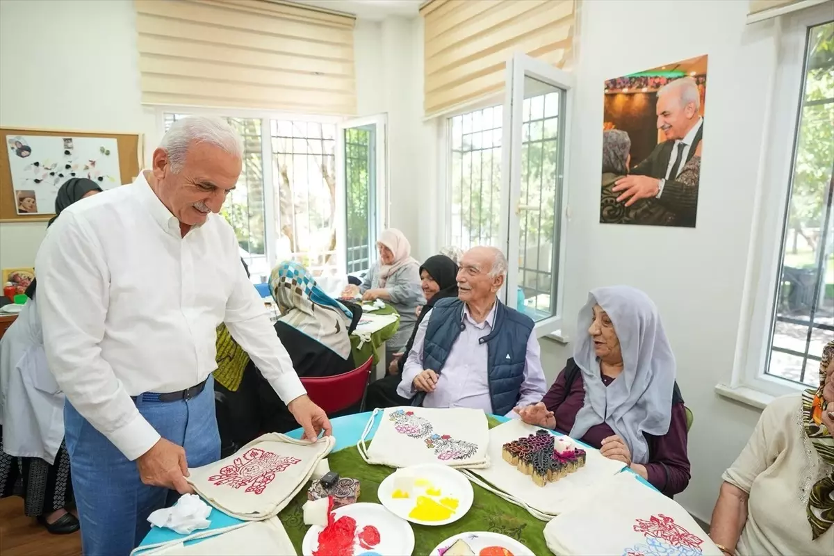 Aktif Yaş Al Projesi ile 65 Yaş Üstü Bireyler İçin Etkinlikler