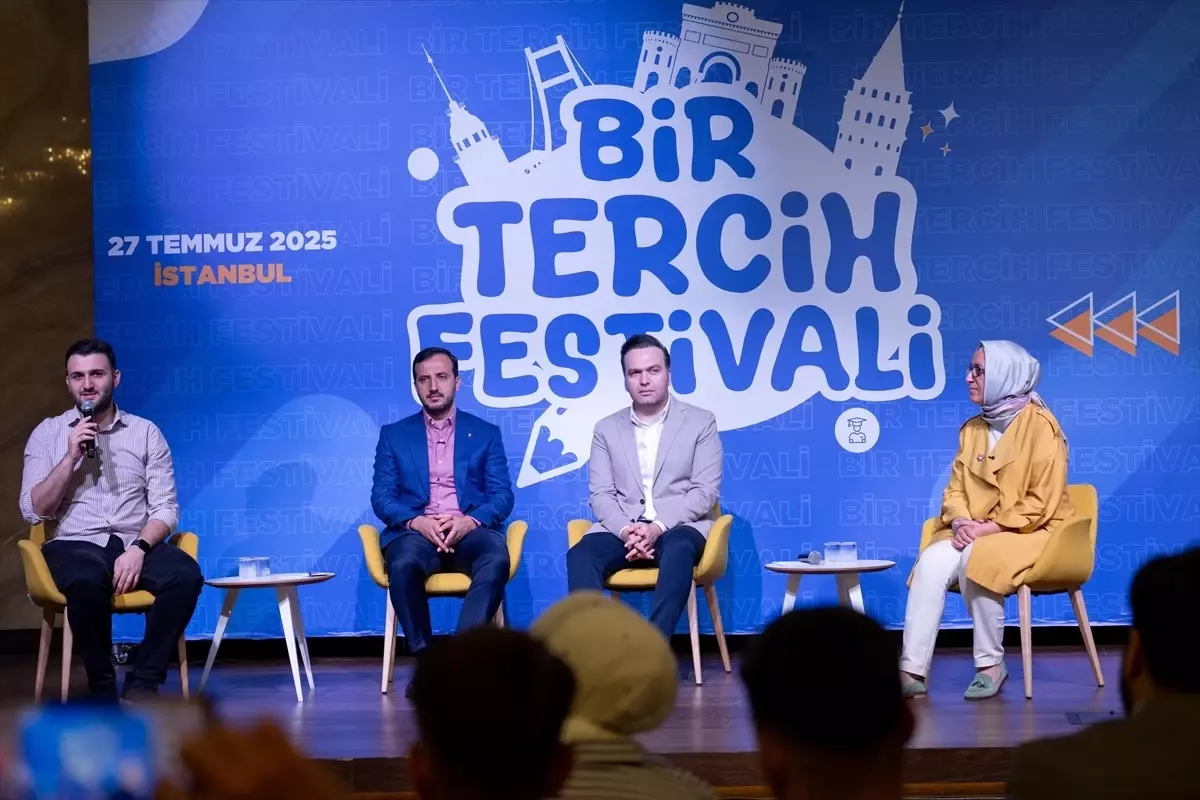 AK Parti İstanbul Gençlik Kolları 'Bir Tercih Festivali' Düzenledi