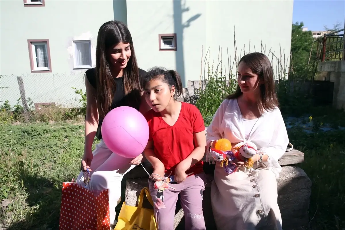 Kastamonulu Öğrenciden Özel Gereksinimli Çocuklar İçin Anlamlı Kampanya