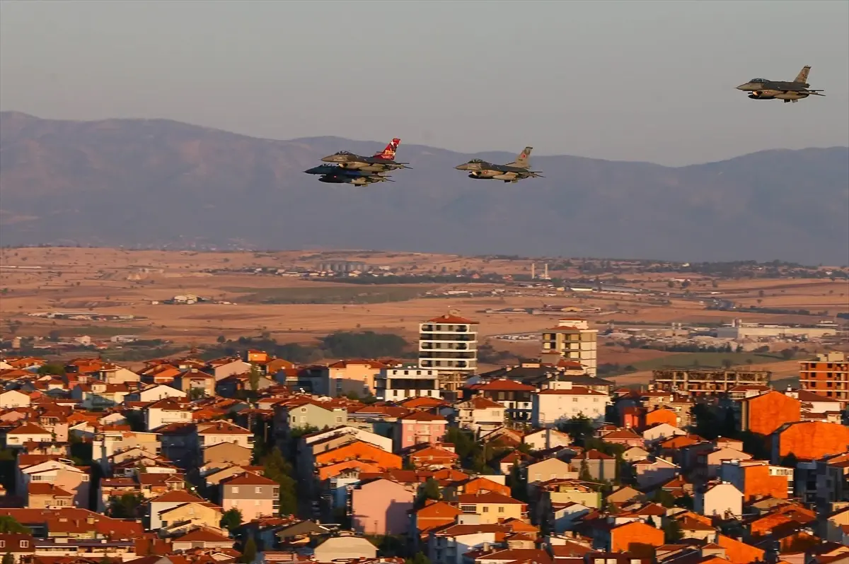 Uşak'ın düşman işgalinden kurtuluşunun 103. yılı kutlandı