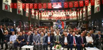 Uşak'ta 50 yıllık saat tamircisine 'Yılın Ahisi' ödülü verildi
