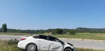 Uşak'ta Otomobil Devrildi: 4 Yaralı