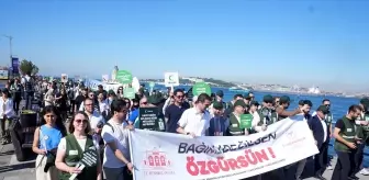 Üsküdar'da 'Dünya Uyuşturucu Kullanımı ve Kaçakçılığı ile Mücadele Günü' kapsamında yürüyüş yapıldı