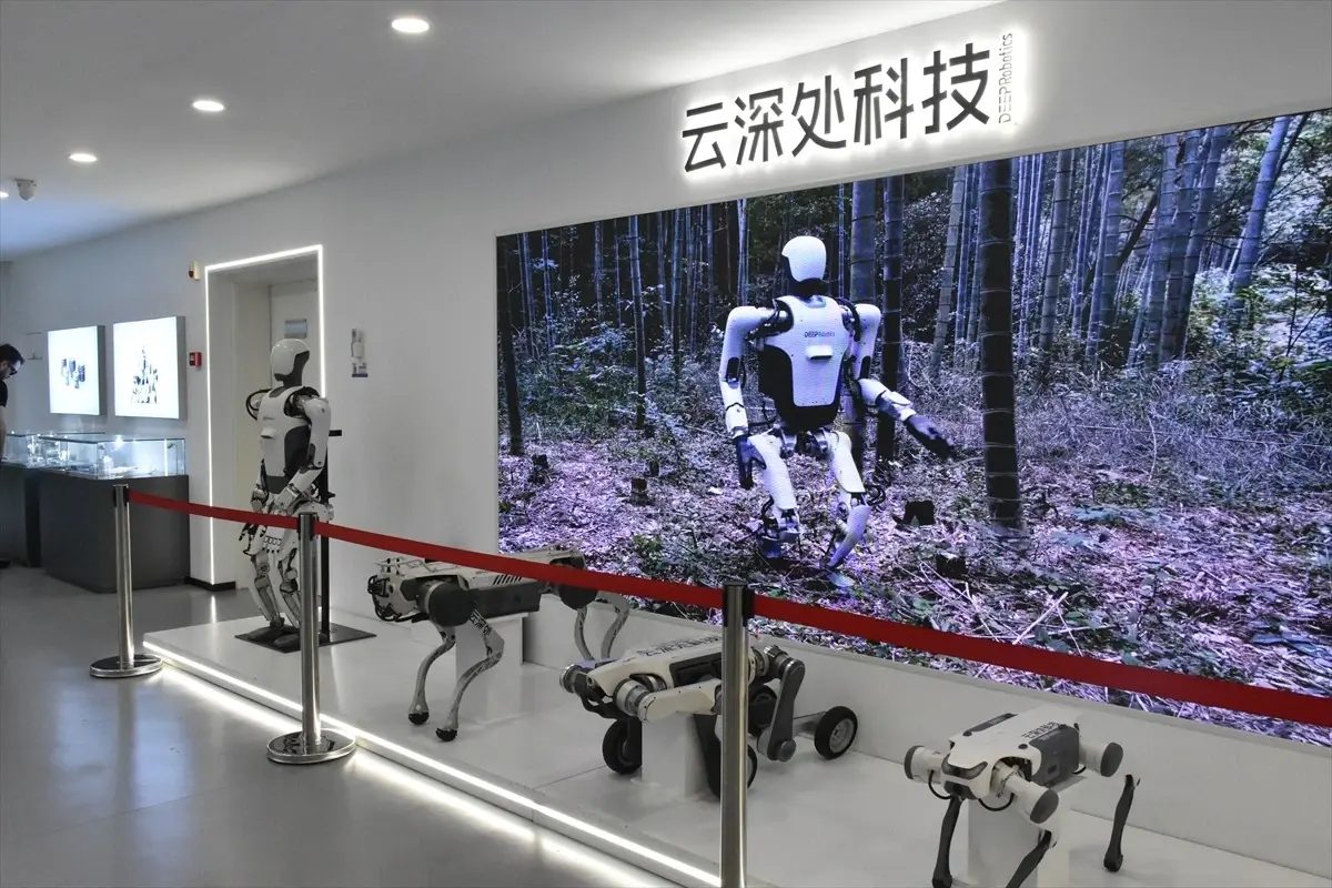 Çin'in Teknoloji Savaşındaki Yükselişi: Tencent ve Deep Robotics
