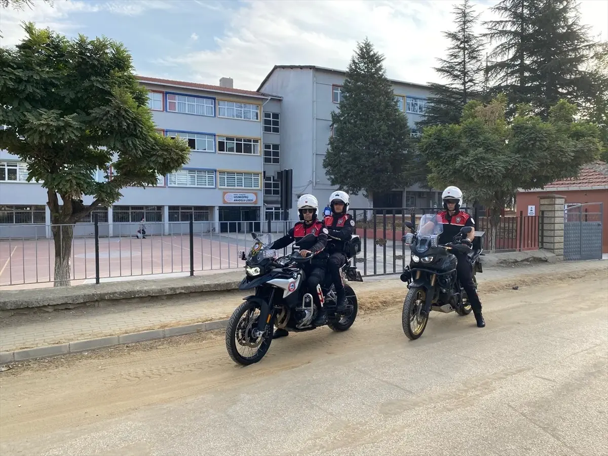 Uzunköprü'de Motosikletli Yunus Timi Göreve Başladı