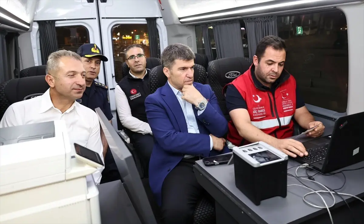 Amasya'da Mobil Göç Noktası Aracı ile Düzensiz Göçle Mücadele