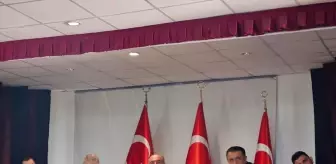 Vali Çalgan Bayat'ta muhtarlarla buluştu