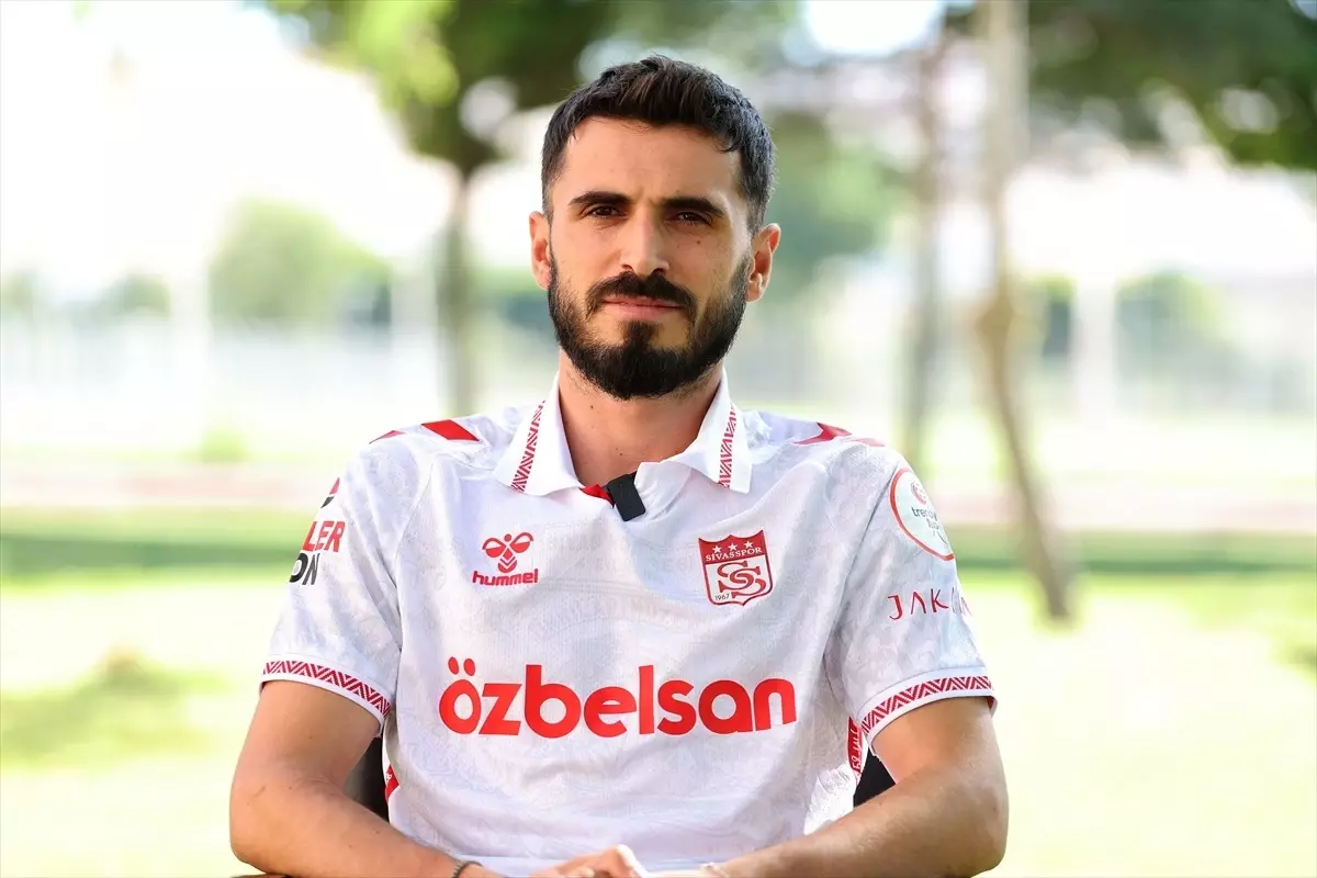 Valon Ethemi: Sivasspor'a Gelmekten Mutluyum