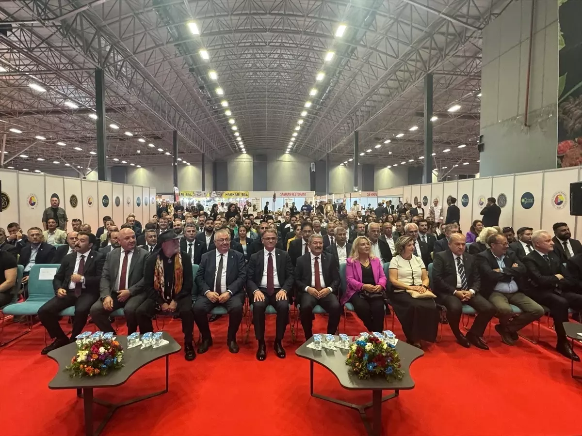 Van'da 3. Gurme ve Gastronomi Fuarı Açıldı