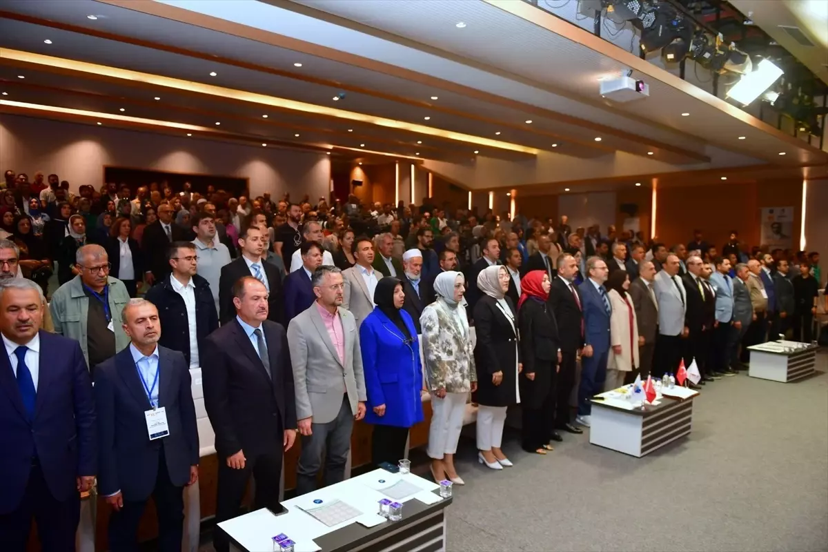 6. Uluslararası Kurdiyat Sempozyumu Van YYÜ'de Başladı