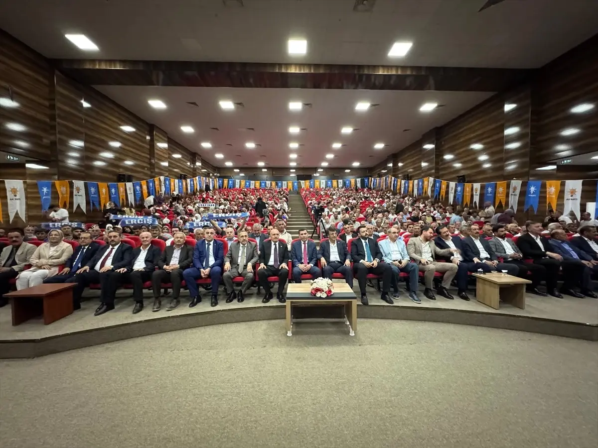 Van'da AK Parti Genişletilmiş İl Danışma Meclisi Toplantısı Yapıldı