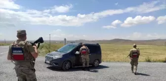 Van'da 101 Şüpheli Yakalandı, 23'ü Tutuklandı