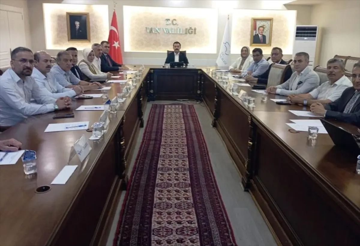 Van'da İstihdam ve Mesleki Eğitim Toplantısı Düzenlendi