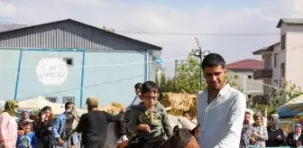 Van'da Özel Gereksinimli Çocuklar İçin Ata Bindi Etkinliği Düzenlendi