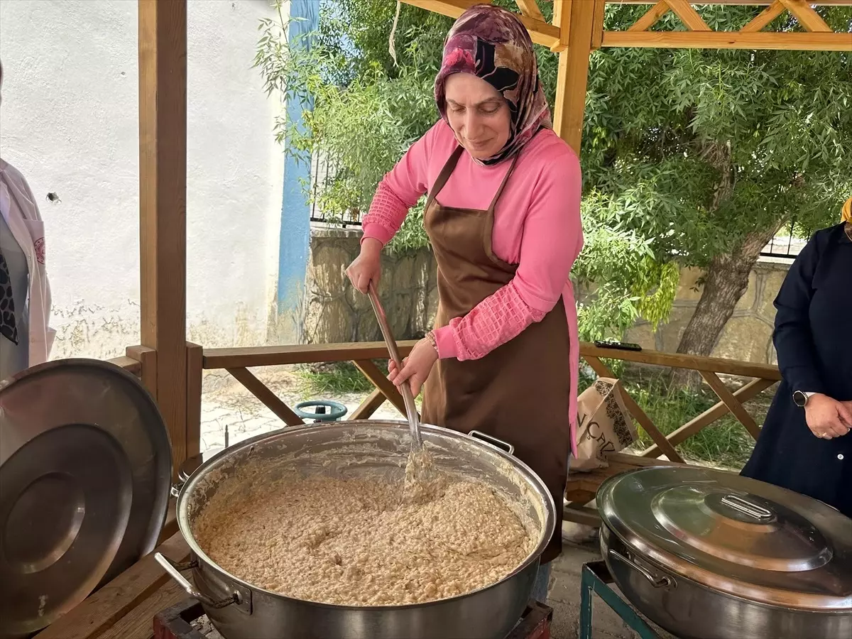 Van'da Türk Mutfağı Haftası Etkinliği