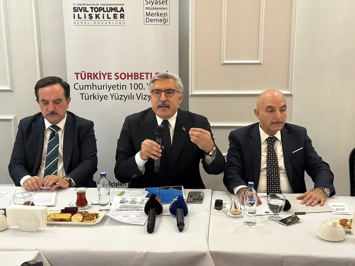Van'da 'Türkiye Sohbetleri' toplantısı düzenlendi
