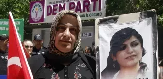 Vanlı aileler, DEM Parti İl Başkanlığı önündeki eylemlerini sürdürdü