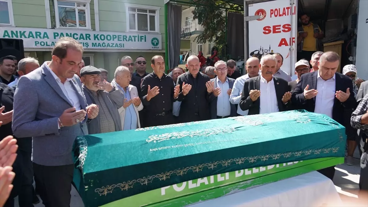 Ankara Pancar Ekicileri Kooperatifi Başkanı Mehmet Muhittin Bıyıkoğlu Son Yolculuğuna Uğurlandı