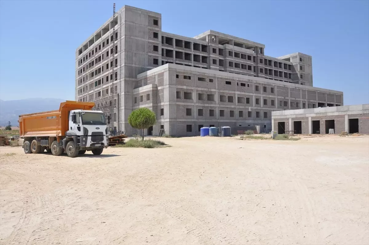 İsmail Bilen'in Adı Salihli'deki Hastaneye Veriliyor