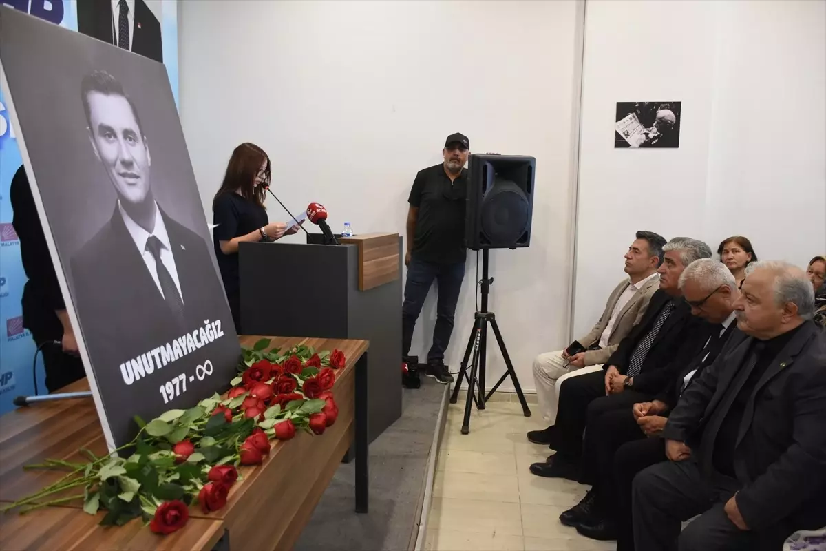 Malatya CHP, Ferdi Zeyrek İçin Mevlit Düzenledi