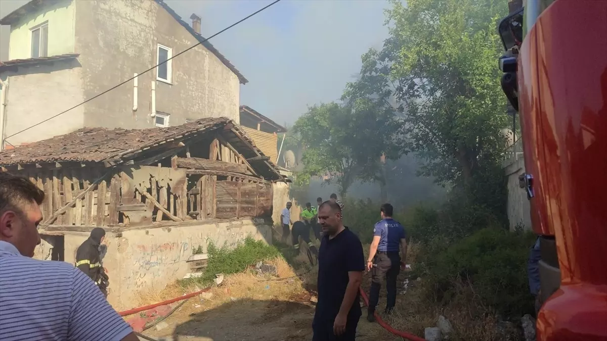 Samsun'da Yangın: Bir Ev Kullanılamaz Hale Geldi