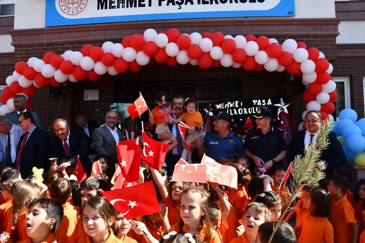 Vezirköprü'de İlköğretim Haftası Töreni Düzenlendi