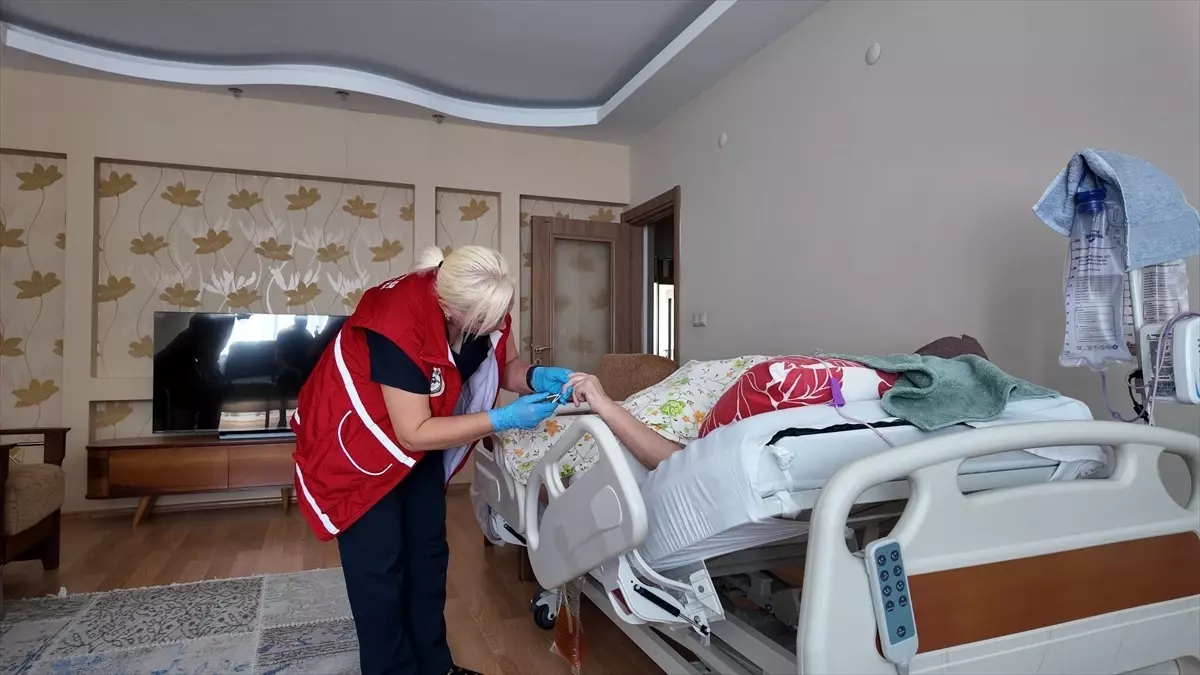 Kayseri Büyükşehir Belediyesi'nden Yaşlı Destek Hizmeti
